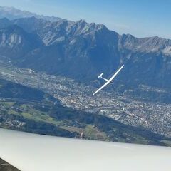 Flugwegposition um 14:07:18: Aufgenommen in der Nähe von Gemeinde Ellbögen, Österreich in 2431 Meter